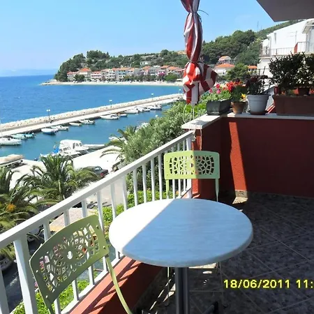 Apartment Beachfront Caklje Podgora (Split-Dalmatia)