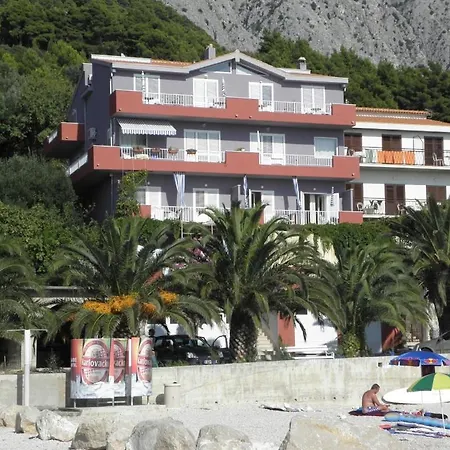 Apartment Beachfront Caklje *